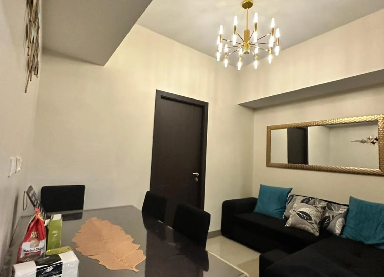 Splendid Sanctuary Apartment Manila